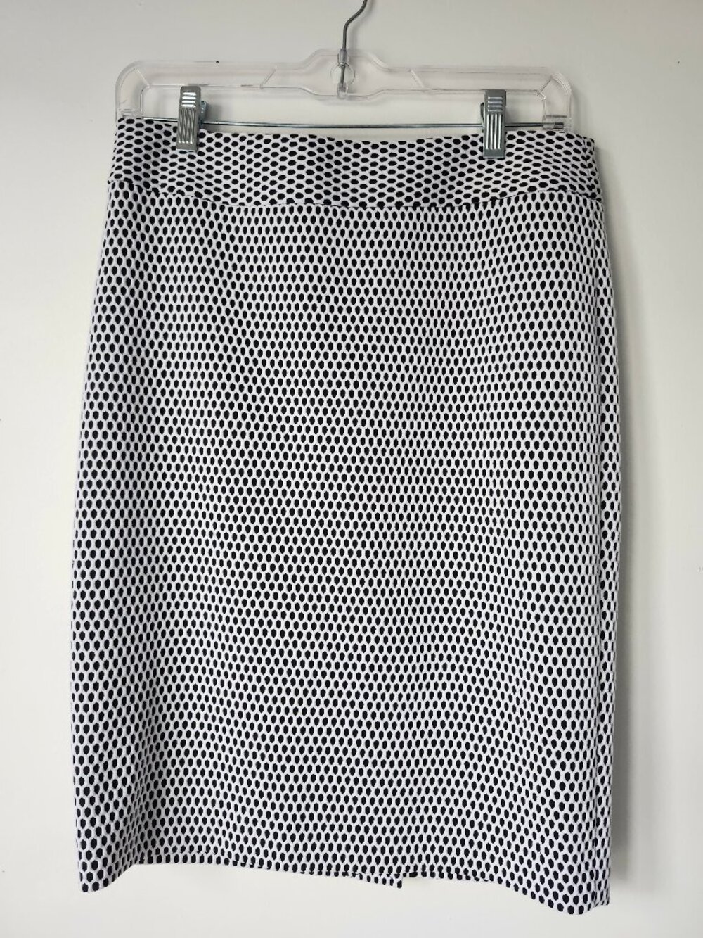 Banana Republic White Mesh over Black Long Skirt Sz 6 w. pockets